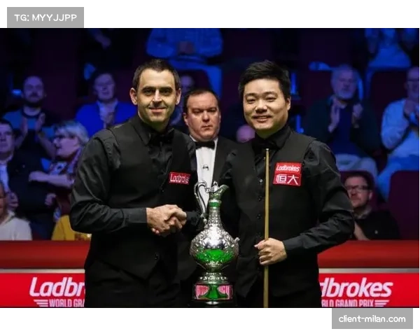 杨瀚森赛后请求合影,约基奇回应以高分带队取胜