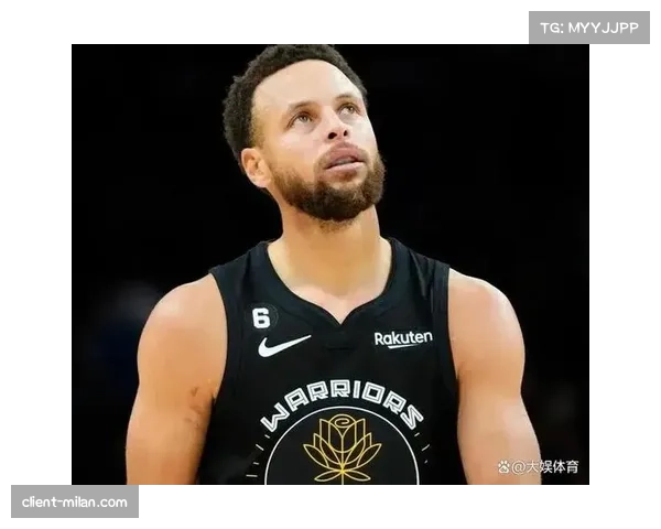 勇士小球战术改变联盟格局 库里无球跑动引领潮流