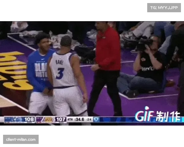 湖人换防沟通采用手势系统 减少执行失误提升默契